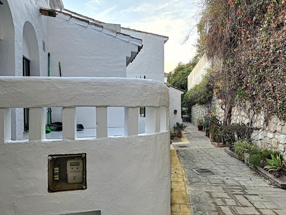 Villa Agradable Adosado Con Piscina La Hidalga Benalmádena Exterior foto