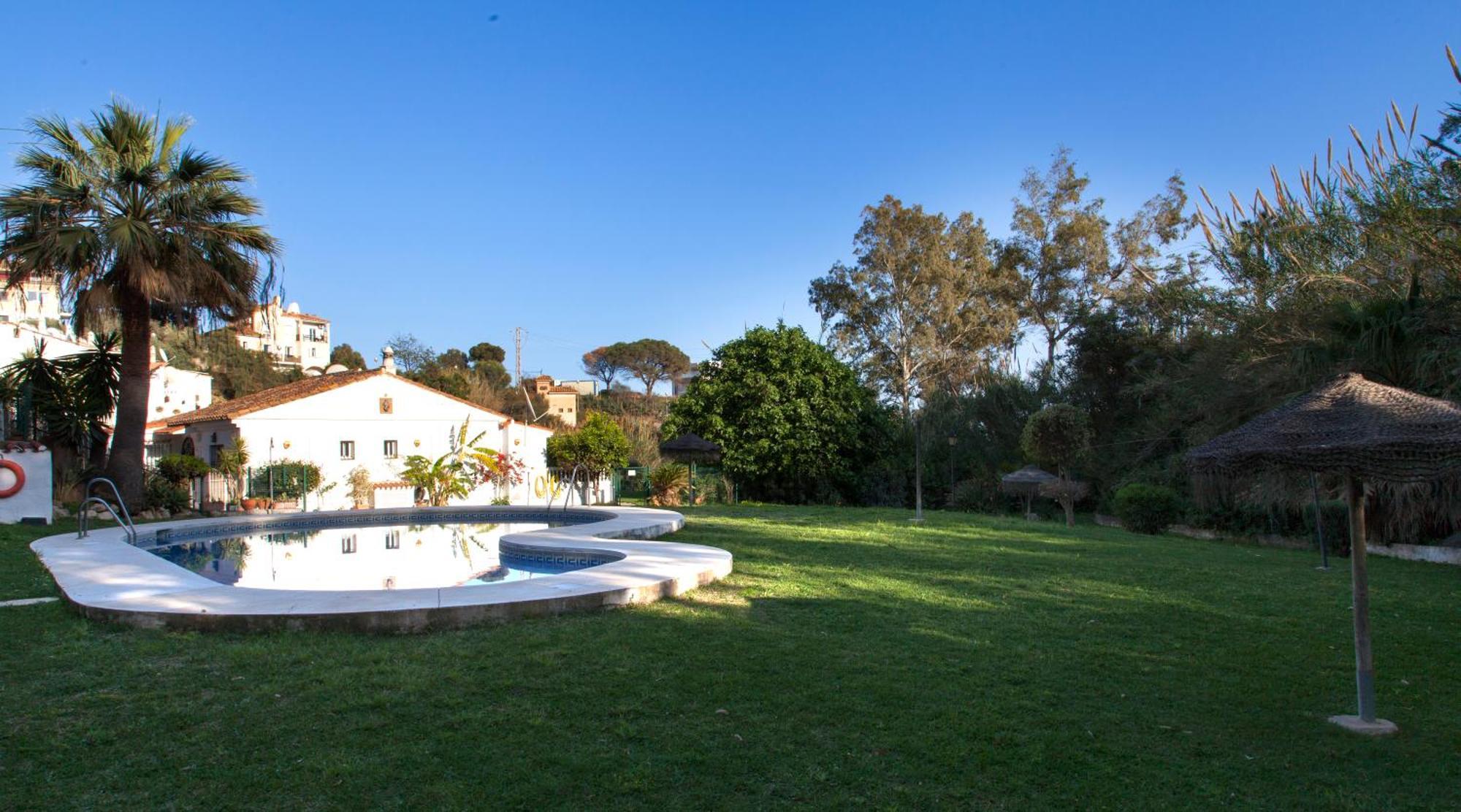 Villa Agradable Adosado Con Piscina La Hidalga Benalmádena Exterior foto